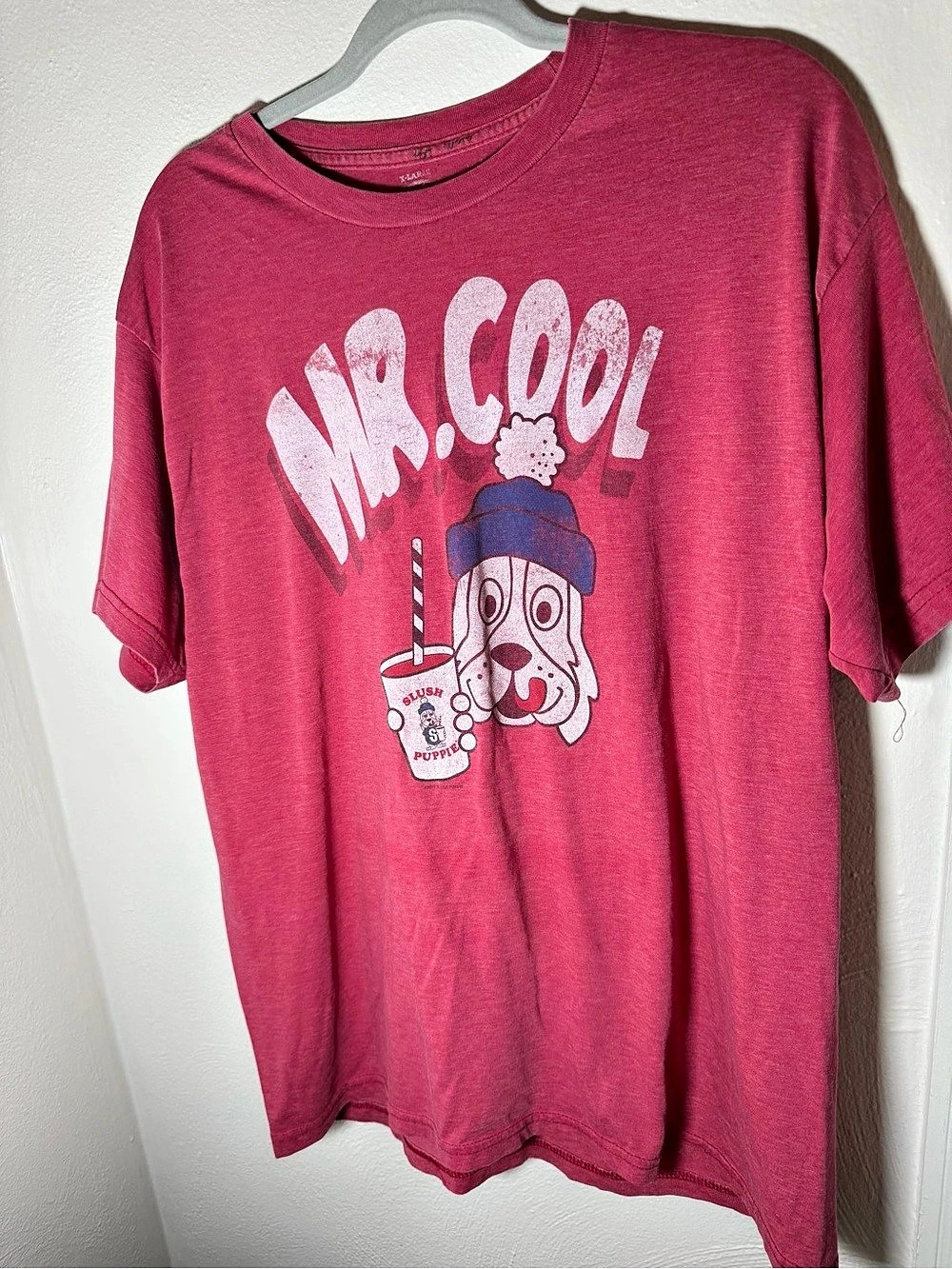 Savvy Graphic Short Sleeve Tee in Red Y2K